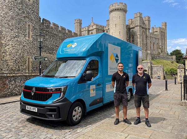 Arundel art carrier service